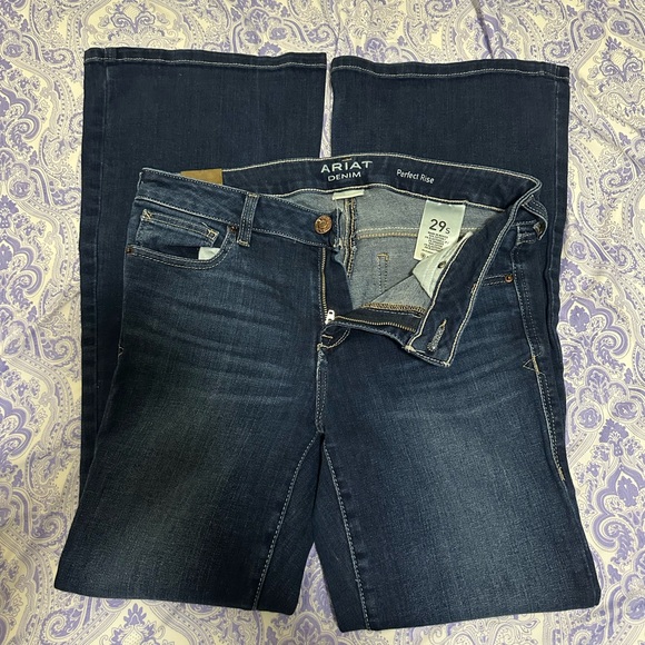 Ariat Flair Denim - Picture 1 of 2